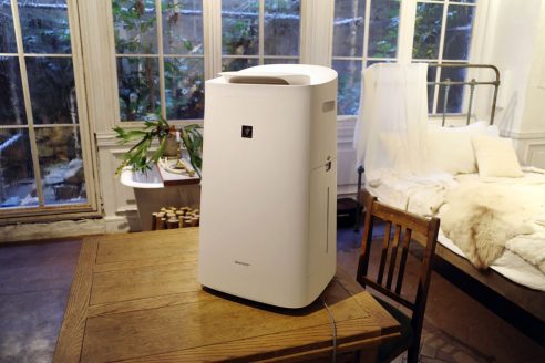 空気清浄機を導入しました。